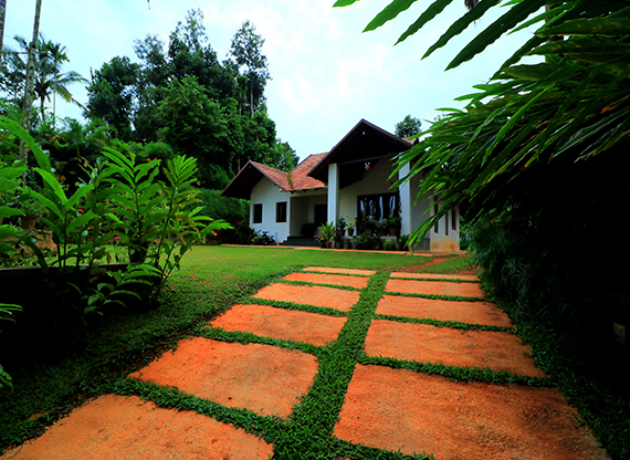 adamya homestay